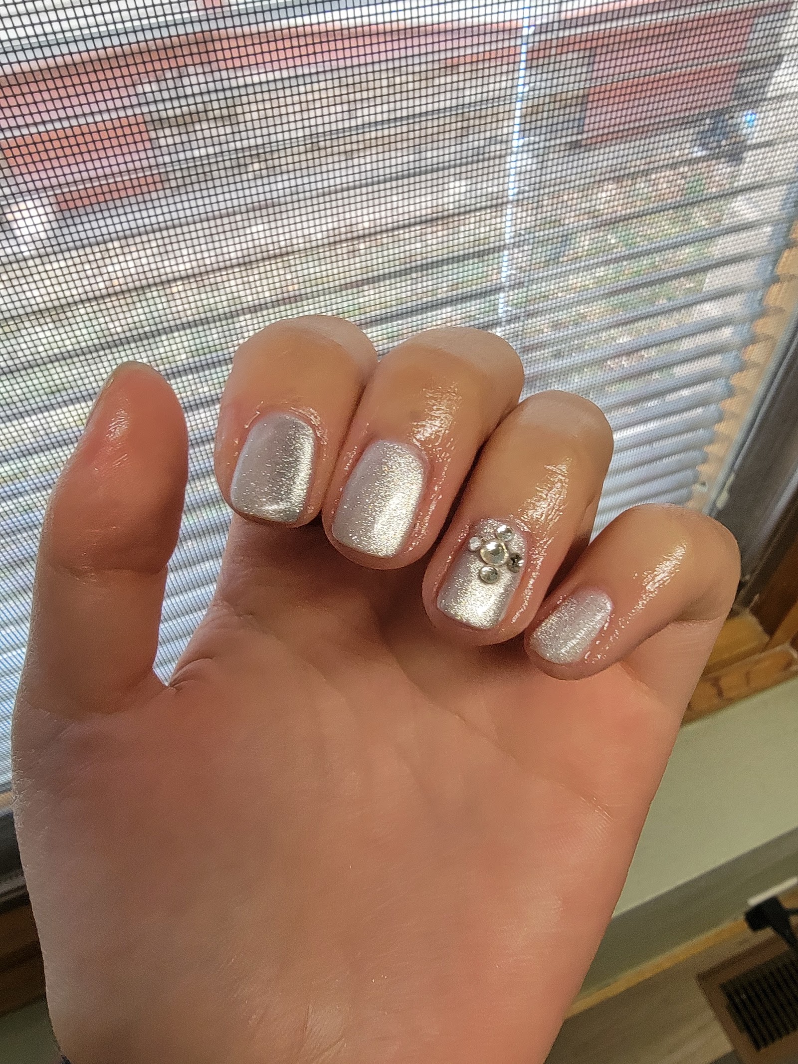 Pearl Nail Bar nail photo 3